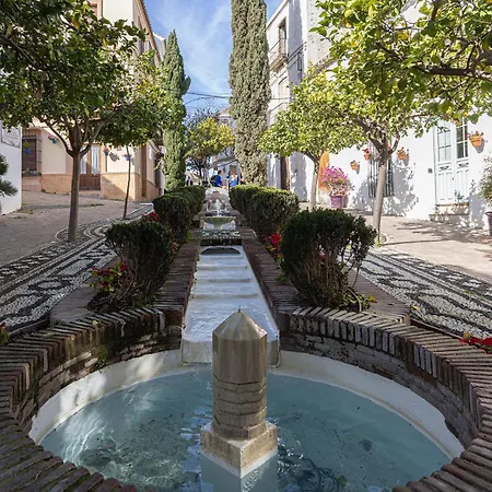 Old Town With A Sea View Os Estepona
