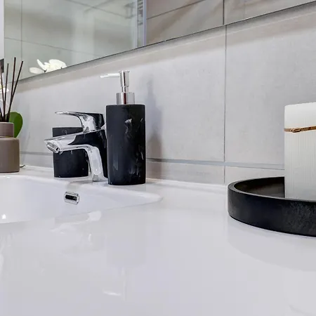 Old Town With A Sea View Os Estepona