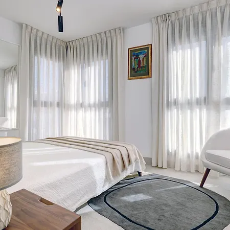 Old Town With A Sea View Os Apartment