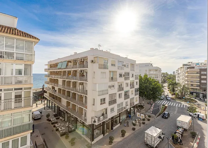 Old Town With A Sea View Os *