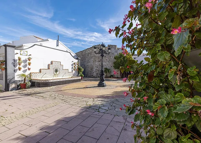 Old Town With A Sea View Os *