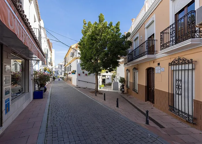 Old Town With A Sea View Os Апартаменты *