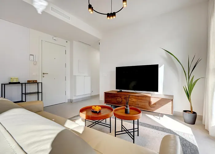 Old Town With A Sea View Os Апартаменты *