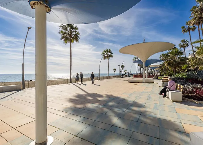 Old Town With A Sea View Os Апартаменты *